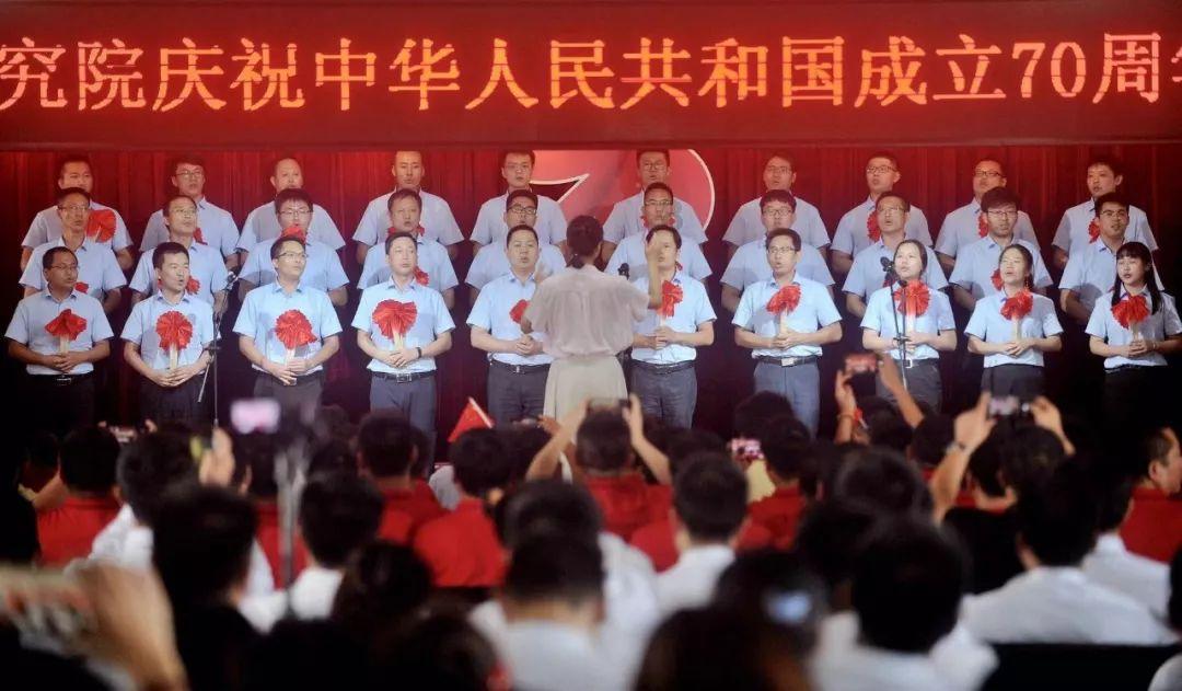 逃出美丽度假胜地